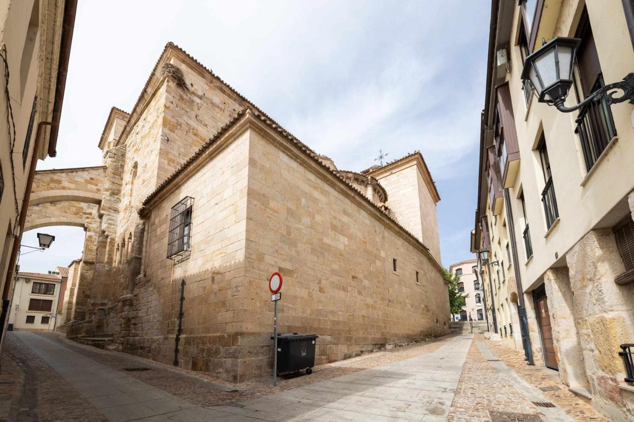 Casa Benito Garaje Cantigueo Apartment Zamora